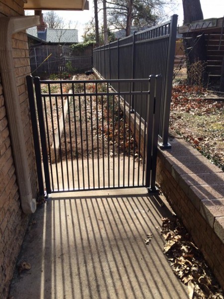 ornamental-iron-fence-31