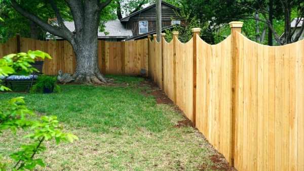 wood-privacy-fence-22