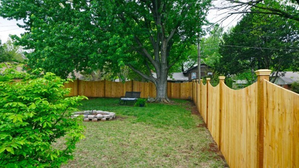 wood-privacy-fence-23