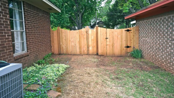 wood-privacy-fence-25