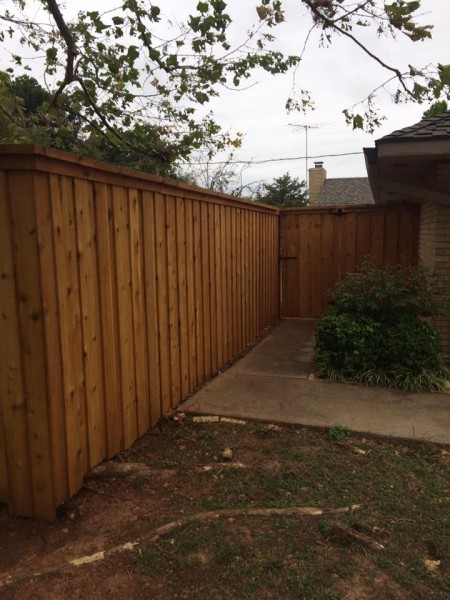 wood-privacy-fence-38
