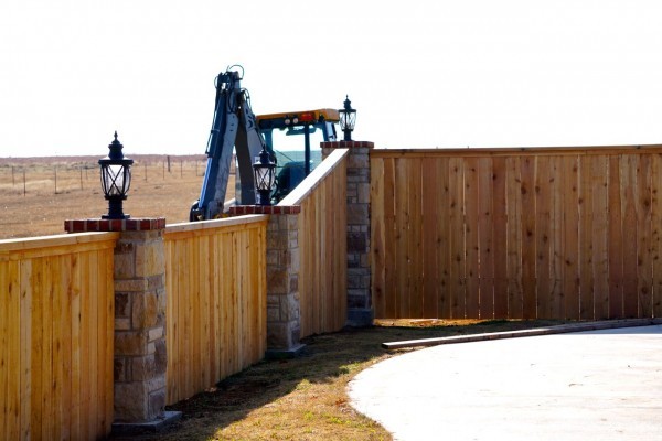 wood-privacy-fence-4